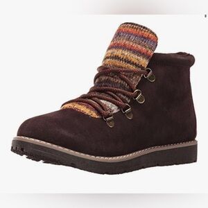 Skechers Bobs Alpine S'Mores lace-up Ankle Boots in Chocolate
